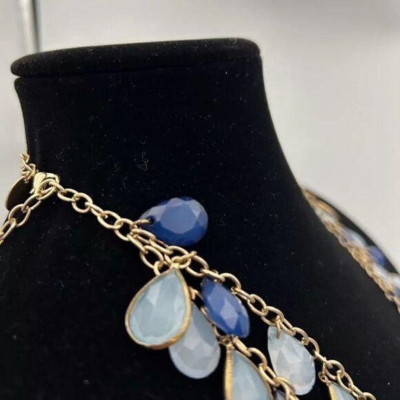 Vtg. Gold Tone Chain Charming Charlie  Tear Drop Acrylic Beads Necklace - Picture 6 of 9